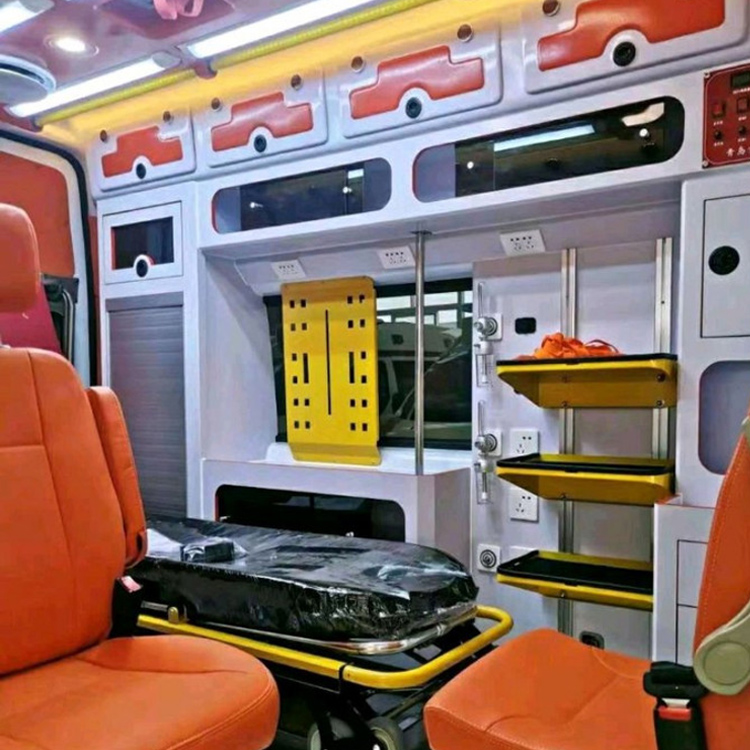 濠江长途救护车护送病人租赁价格